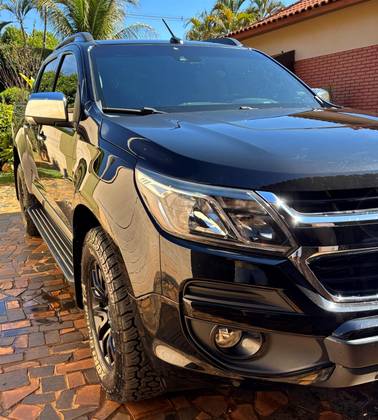 CHEVROLET S10 2.8 HIGH COUNTRY 4X4 CD 16V TURBO DIESEL 4P AUTOMÁTICO